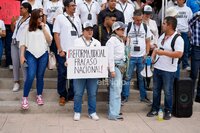 Cerca de mil trabajadores del Poder Judicial de la Federación en Torreón arrancaron un paro de labores de manera indefinida para exigir que se de marcha atrás a la reforma., Se paraliza Poder Judicial de la Federación en Torreón