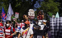 Protesta pide a Kamala Harris en Chicago un cambio en la política hacia Gaza