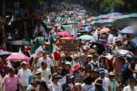 Marchan contra reforma al Poder Judicial en CDMX