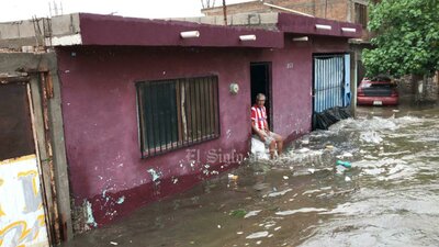 Viven situación crítica en la colonia Santiago Ramírez por las lluvias