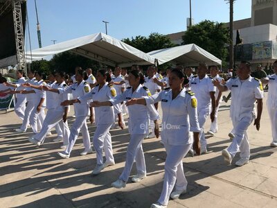 Desfile cívico militar en Torreón