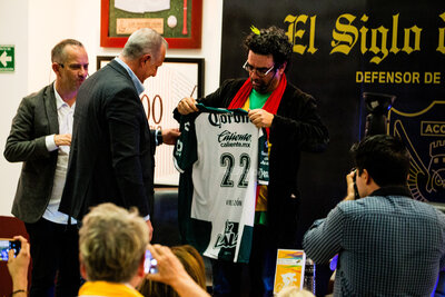 Presentación del libro 'Amadeus en bicicleta' de Rolando Villazon