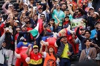 Carlos Sainz conquista el Gran Premio de México; 'Checo' Pérez queda en decimoquinto