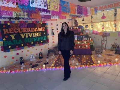 Con altares y festivales, escuelas laguneras celebran el Día de Muertos