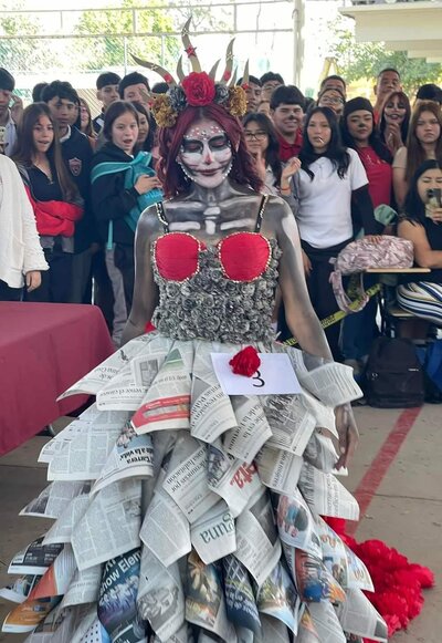 Con altares y festivales, escuelas laguneras celebran el Día de Muertos