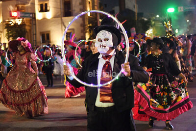 Desfile del Día de Muertos 2024 en Torreón