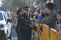 Se reúnen a autoridades, estudiantes y fuerzas de seguridad en un recorrido emblemático