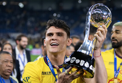 América, tricampeón