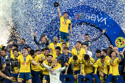 América, tricampeón