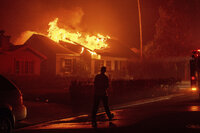 Incendios asolan Los Ángeles, California; dejan muertes y miles de evacuados