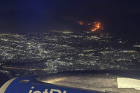 Incendios asolan Los Ángeles, California; dejan muertes y miles de evacuados