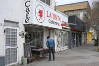 La Tinta Cafebrería, refugio de libros y café