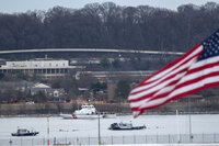 Despidos por Trump, falta de personal y nuevas dudas rodean accidente aéreo en Washington