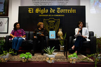 Julie Ibarra Rossow y Elizabeth Pérez Alemán presentan libro Las reinas del charco'