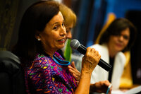 Julie Ibarra Rossow y Elizabeth Pérez Alemán presentan libro Las reinas del charco'