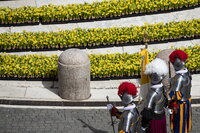 Guardia Suiza Pontificia, entre encargados de la seguridad del cónclave
