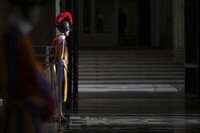 Guardia Suiza Pontificia, entre encargados de la seguridad del cónclave