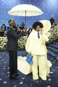 Celebran la Met Gala edición 2025 en Nueva York
