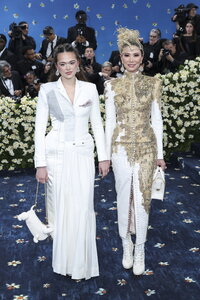 Celebran la Met Gala edición 2025 en Nueva York
