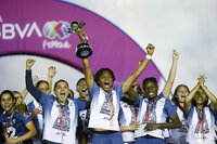 Pachuca gana su primer título de la Liga MX Femenil; América no pudo remontar