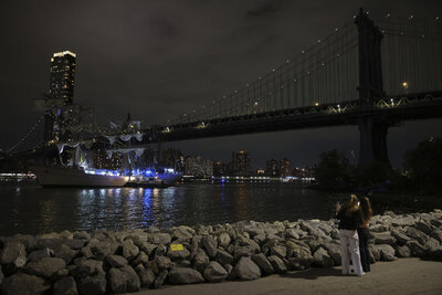 Choque del Buque Cuauhtémoc contra el puente de Brooklyn en Nueva York