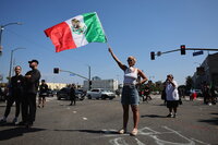 Protestas contra redadas migratorias se extienden por todo Estados Unidos