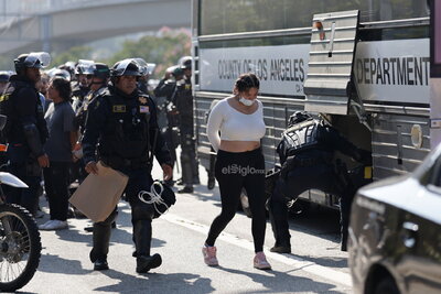 Protestas contra redadas migratorias se extienden por todo Estados Unidos