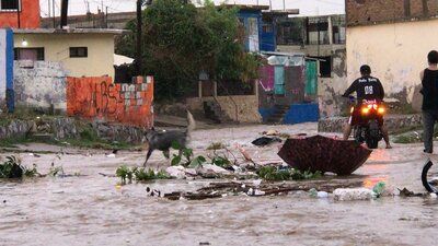 Intensa tormenta dejó 37.5 milímetros de lluvia en tan solo una hora y media