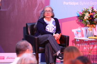 Coahuilenses recibieron a Cristina Rivera Garza en la FINA 2025