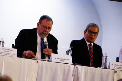 Doctor Mauricio Beuchot reflexiona sobre derechos humanos con conferencia
