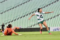 Extra, Extra... Ganan las Guerreras a Chivas en el Estadio Corona