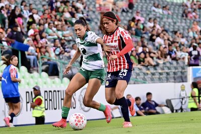 Extra, Extra... Ganan las Guerreras a Chivas en el Estadio Corona