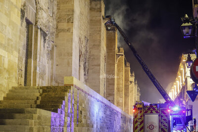 Mezquita de Córdoba se incendia por tercera ocasión en su milenaria historia