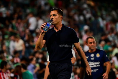Santos Laguna derrota por la mínima a Chivas en el Corona