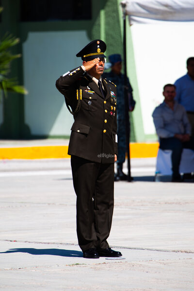 Toma protesta nuevo comandante del Mando Especial de La Laguna