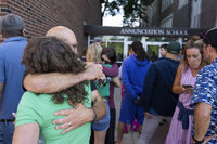 Tiroteo en escuela católica de Minneapolis deja muertos y heridos