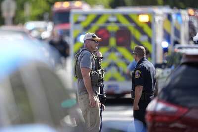 Tiroteo en escuela católica de Minneapolis deja muertos y heridos