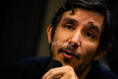 Escritor Vicente Alfonso presenta su novela 'La noche de las reinas' en Torreón