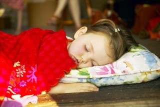 Médicos revelan que los niños con problemas respiratorios como amígdalas, rinitis crónica o sinusitis pueden morir mientras duermen ya que pueden dejar de respirar.