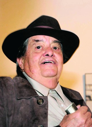 Fallece el artista Juan José Gurrola