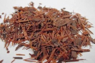 Una sustancia extraída de la madera del lapacho logra matar cierto tipo de células relacionadas con el cáncer de pulmón. 
 
 
 
