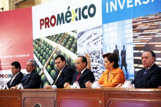 Felipe Calderón pretende que con el programa convertirse en el principal exportador de América Latina. (Notimex)