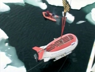Dos batiscafos rusos se posan en el fondo marino del Polo Norte y