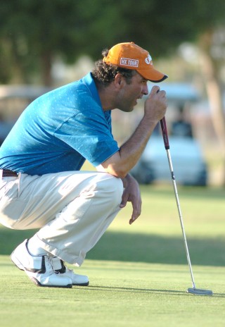 El tampiqueño Carlos Moreleón, todo un símbolo del Anual de Golf en el Campestre Torreón, regresará este año con la intención de llevarse la corona a su tierra. (Archivo)
