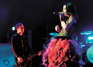 Cautiva Evanescence a mexicanos