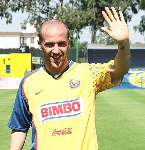 Presentan a Federico Higuaín en América