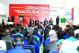 La planta de Tecnología Autoelectrónica de Durango fue inaugurada formalmente ayer antes del mediodía.
