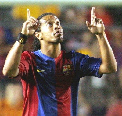 Milán ofrecería 20 millones de euros por el jugador brasileño y el Barcelona pediría casi el doble, unos 38 millones de euros (60 millones de dólares). (jammedia)