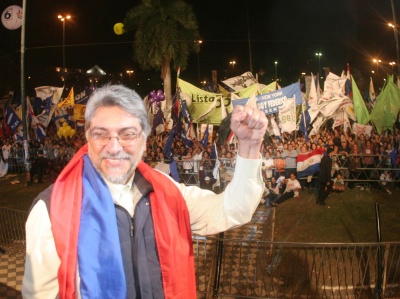 Señalan que el Gobierno del recién electo presidente de Paraguay, Fernando Lugo, no está preparado ni aceptará la llegada de una izquierda extrema, en referencia a la política del venezolano Hugo Chávez. (Archivo)