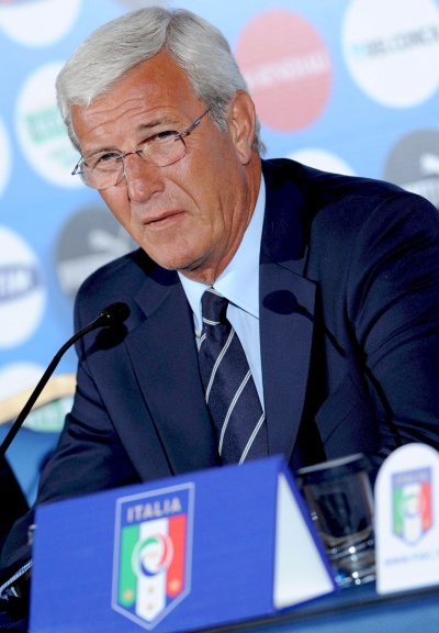 El nuevo seleccionador nacional italiano de futbol, Marcello Lippi, durante la rueda de prensa en la que fue presentado como sustituto de Roberto Donadoni. (EFE)